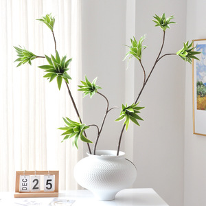Fleurs artificielles en bambou et lys, vase en plastique, décoration intérieure, ornement pour salon, plante verte décorative - Product Image 1