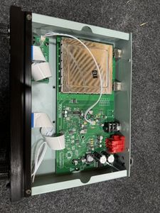 Micrófono Inalámbrico AD4G de Canal Único con Diversidad Real, Batería AA, Conector XLR y Sensor Infrarrojo - Product Image 5