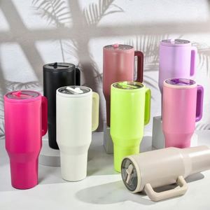 Gobelet de voyage isotherme à double paroi en acier inoxydable de 40 oz avec poignée et couvercle à paille anti-fuite pour la maison, le bureau et l'utilisation de l'eau - Product Image 2