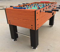 Table de baby-foot sur pied en MDF de 5 pouces, standard CS, noire, personnalisable, pour compétitions sportives intérieures, directement de l'usine