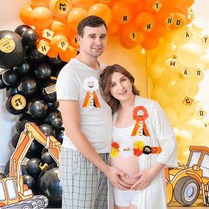 Kit de ceinture de maternité et de ceinture de ventre pour baby shower thème Construction, couleur orange, avec épingles de corsage pour future maman et future papa - Product Image 4