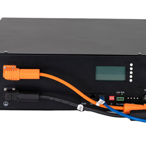 Système de stockage d'énergie solaire LiFePO4 standard 51,2 V 100 Ah avec communication CAN et prise en charge du réseau hybride - Product Image 4