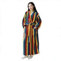 Combinaison de nuit longue à capuche pour femme, manches longues, rayée, en polaire tricotée, respirante, 100 % polyester, imperméable, taille élastique