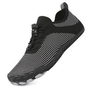 Zapatos de Agua de Secado Rápido Color Verde Menta con Suela de Ranura Profunda para Snorkel y Camping - Product Image 4