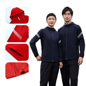 Vêtements de fitness imprimés avec logo personnalisé pour hommes, ensemble grande taille imperméable et design de couleur unie pour l'hiver - Product Image 4