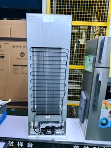 Refrigerador <span class=keywords><strong>con</strong></span> Congelador Superior <span class=keywords><strong>de</strong></span> 260L <span class=keywords><strong>con</strong></span> <span class=keywords><strong>Dispensador</strong></span> <span class=keywords><strong>de</strong></span> <span class=keywords><strong>Agua</strong></span>, Refrigerador <span class=keywords><strong>de</strong></span> Doble Puerta, Electrodoméstico en Oferta - Product Image 4