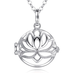 Collar Isunni Jewelry con Bola de Sonido de Armonía, Diseño de Jaula Hueca de Loto Plateada - Product Image 1