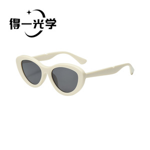 Cat-Eye <b>Sunglasses</b> Women Tortoiseshell Frame Pc Lens Uv400 Protection Ultra-Lightweight European Style - Product Image 5