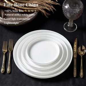 <span class=keywords><strong>Assiette</strong></span> à steak blanche à <span class=keywords><strong>bord</strong></span> <span class=keywords><strong>haut</strong></span> avec logo personnalisé, assiettes plates en porcelaine pour apéritifs de mariage - Product Image 2