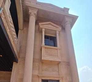 Ventana Jharokha Clásica de Arenisca Tallada a Mano, Marco de Ventana de Piedra Herencia para Decoración de Fachada Exterior de Villas y Palacios de Lujo - Product Image 2
