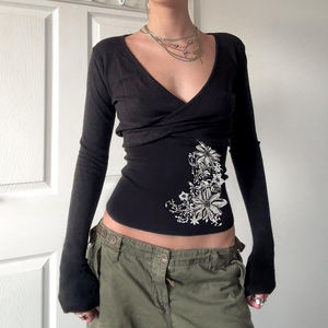 Gothic Vintage Y2K Floral Print <b>V</b> <b>Neck</b> <b>Women</b> Long Sleeve <b>T</b> <b>Shirt</b> Breathable Fashion Hot Sale Comfortable Casual Regular Fit - Product Image 2