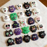 Adorno de PVC para Zuecos de Halloween, Hebilla Decorativa para Zapatos, Clip de Plástico, Accesorio DIY para Jardín, Fantasma, Calavera, Murciélago, Monstruo A2-111 China