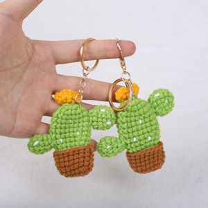 Nouveau design porte-clés au crochet, porte-clés cactus au crochet, accessoires pendentifs mignons faits à la main en tricot, cactus - Product Image 1