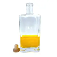 Bottiglie di vetro di forma quadrata 500 Ml per la bottiglia di Vodka della bevanda del liquore alcolica