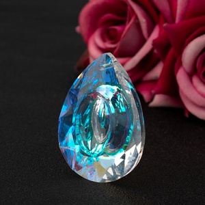 Lustre en verre <span class=keywords><strong>cristal</strong></span> poli AB avec <span class=keywords><strong>suspension</strong></span> à prisme en feuille sur le thème d'une belle fleur - Product Image 4