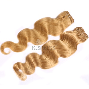 ผมต่อแบบคลิปหนีบ K.SWIGS สีบลอนด์น้ำผึ้ง แบบลอนธรรมชาติ ผมแท้บริสุทธิ์  จัดเรียงเกล็ดผม ทนทาน อ่อนโยน ใช้ซ้ำได้ ดูเป็นธรรมชาติ สุขภาพดี - Product Image 5