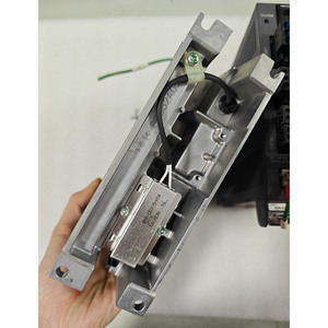 Unidad MR-J3W-22B Usada en Buen Estado MR-J3W-22B Unidad MR-J3W-22B Usada en Buen Estado MR-J3W-22B - Product Image 4