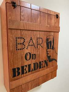 JUNJI Gabinete de Madera Personalizado <span class=keywords><strong>para</strong></span> Colgar Whisky en la Pared, Minibar de Madera, Almacenamiento <span class=keywords><strong>para</strong></span> Vino y Copas, Caja de Regalo Grabada - Product Image 3