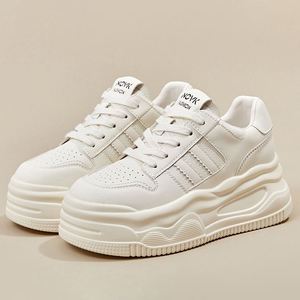 Zapatillas Deportivas Cómodas con Suela Suave, Estilo Coreano, Zapatos Casuales con Plataforma, Zapatillas Blancas que Aumentan la Estatura, Nuevos Estilos para Mujer - Product Image 4