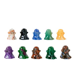 Cristal de Zoisita Rubí Pulido, Tallado de Sombra de Fantasma de Halloween, Decoración Navideña, Mascota, Cristal Curativo con Impresión Láser - Product Image 1
