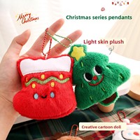 Porte-clés miniatures 3D en fourrure pelucheuse sur le thème de Noël, style dessin animé, breloques de sac, pendentifs, ornements, vente en gros