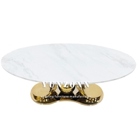 Meubles de maison modernes de luxe, table basse en acier inoxydable doré avec un design ovale pour usage hôtelier