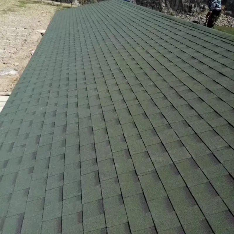 Tejas para techos de asfalto laminado arquitectónico de EE. UU. Precio al por mayor Tejas para techos de asfalto de acero recubierto de piedra