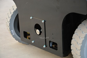 Plate-forme élévatrice verticale autopropulsée la plus populaire pour les installations de fabrication. - Product Image 4