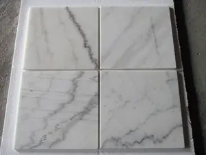 Le moins cher chinois Guangxi blanc marbre grand carrelage en marbre blanc naturel pour la décoration intérieure