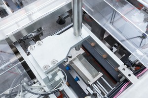 Mini machine d'emballage pour sachets refermables avec bec verseur - Product Image 6