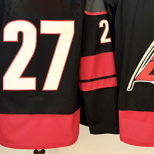 Jersey Hoki Es Bordir Berkualitas Tinggi untuk Pria, Warna Hitam, Gaya Pemain Bintang Custom, Jahitan Rapi, Bahan Mesh Bernapas, Seragam Olahraga Atletik - Product Image 5