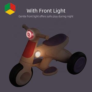 دراجة ثلاثية العجلات للأطفال من كيو إس تويز، صناعة صينية، سيارة كهربائية للأطفال بقوة 12 فولت، دراجة نارية للأطفال من عمر سنتين - Product Image 6