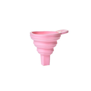 Entonnoir télescopique pliable en silicone de qualité alimentaire pour le versement d'huile, usage culinaire - Product Image 5