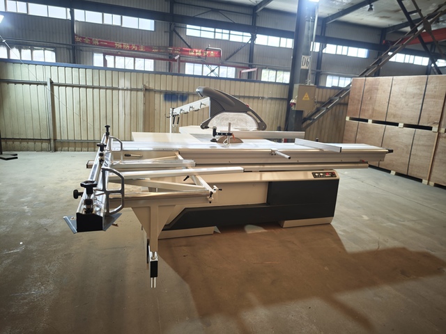 New Design Portable Sliding Table Saw with Scoring Function for Wood Panel Cutting Furniture Making Workshop Heavy Duty CE TUV