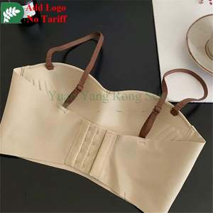 Sujetador Invisible de Silicona sin Tirantes con Efecto Push-Up, Marca Cupone Piece - Product Image 3