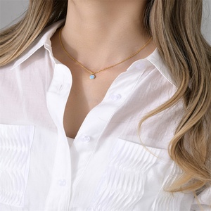 จี้กลมสแตนเลสสตีลชุบทองประดับโอปอล - Product Image 6