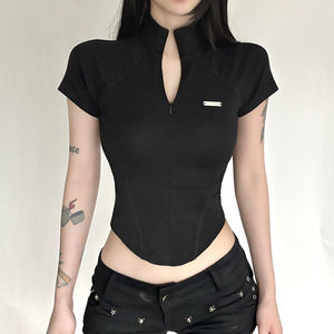 Vetements Femme Y2K estilo gótico Invisible cremallera cuello alto contraste costura paneles Slim-Fit recortada Camiseta de manga corta - Product Image 2