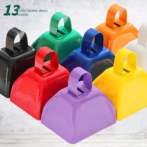 Meistverkaufte Gravierte Rustikale Moderne Dreizoll-Rechteckige Metall-Sportklingel mit Tiermotiven, Anpassbar, Handgekurbelte Jubelklingel - Product Image 1