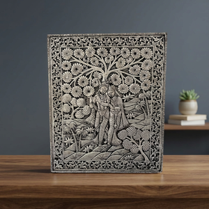 Pintura artística de fina talla de Radha y Krishna bajo el árbol en flor - Product Image 4