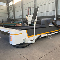 Machine de découpe laser à fibre avec commande Cypcut et rail de guidage HIWIN, refroidie par eau, prend en charge les formats AI/PLT pour la découpe de métaux