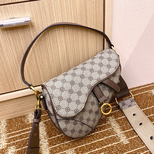 Venta al por mayor directa de fábrica: Bolsos de hombro para mujer, bolsos bandolera, bolsos de sillín de diseñador - Product Image 3