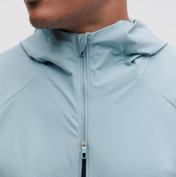 Veste de sport coupe-vent à manches raglan pour homme, fermeture éclair intégrale, séchage rapide, imperméable, à capuche, avec grande poche, logo personnalisé, printemps, ODM