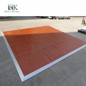 Panneau de sol en bois de haute qualité à grain naturel, panneau de sol de danse personnalisé pour les mariages en plein air et en intérieur - Product Image 1