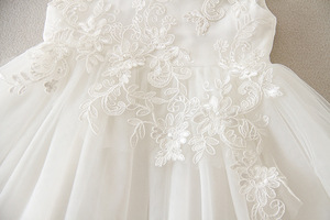 Boutique all'ingrosso fatti a mano per bambini formali battesimo abito di benedizione neonato neonato bambino battesimo compleanno <span class=keywords><strong>abiti</strong></span> da ragazza - Product Image 6