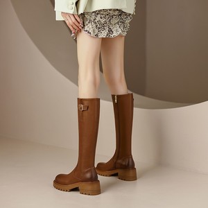 2025 automne hiver femmes Style britannique chevalier bottes talon haut talon épais genou-haut avec fermeture éclair latérale Direct usine en gros - Product Image 4