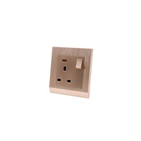 Abuk 2023 Haute Qualité Premium Arabie Saoudite 1gang Switch Socket Panneau Brossé Électrique 13 Amp 3pin Single Wall Power UK Socket
