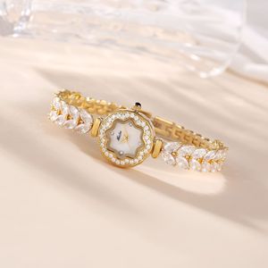 Best-selling Fashionable Pattern Designer Style Mermaid Diamond-studded Zirconium Women's <b>Watch</b> - Product Image 4