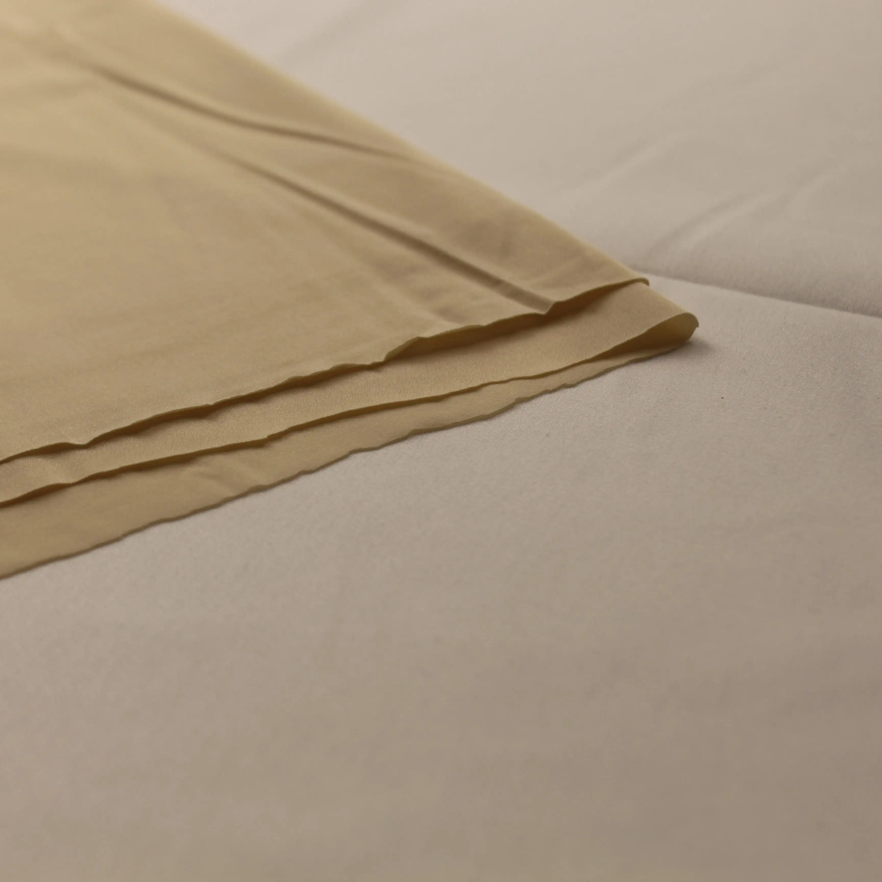 Tissu de doublure en polyester 100% recyclé de haute qualité tissu de taffetas en microfibre tissé doux pour blazer et manteau