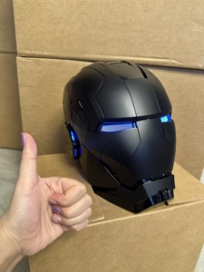 <span class=keywords><strong>Casco</strong></span> <span class=keywords><strong>de</strong></span> <span class=keywords><strong>Iron</strong></span> <span class=keywords><strong>Man</strong></span> <span class=keywords><strong>Automático</strong></span> y Portátil, Modelo Jarvis Cosplay 2026, Totalmente Negro - Product Image 6
