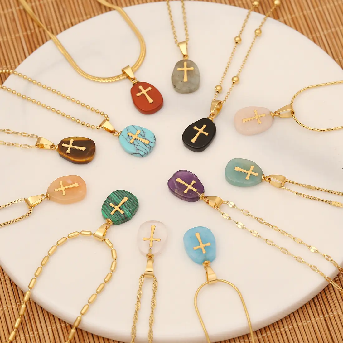 2023 Hot Selling Gold Plated Stainless Steel Natural Stone Cross Pendant Necklace